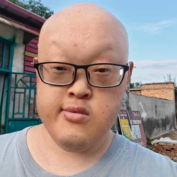 28岁岁山东单身帅哥 - 澳门吉缘网